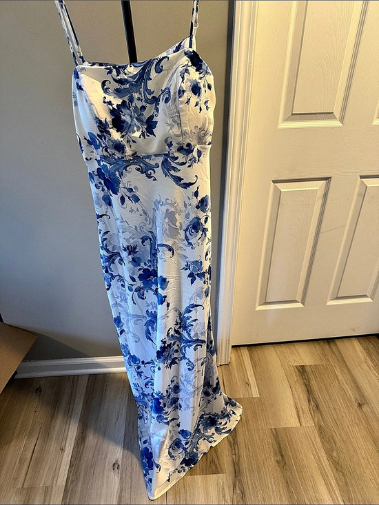Beauty & Grace Dresses & Skirts - Beauty & Grace Square Neck Floral Draped Back Maxi Dress Blue & White XL